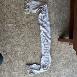 Adidas Real Madrid Scarf